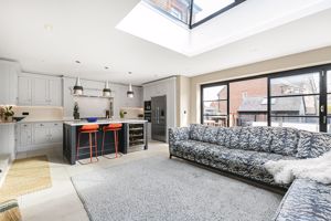 Photo 7- click for photo gallery